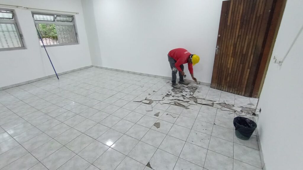 Responsável Reis do Piso